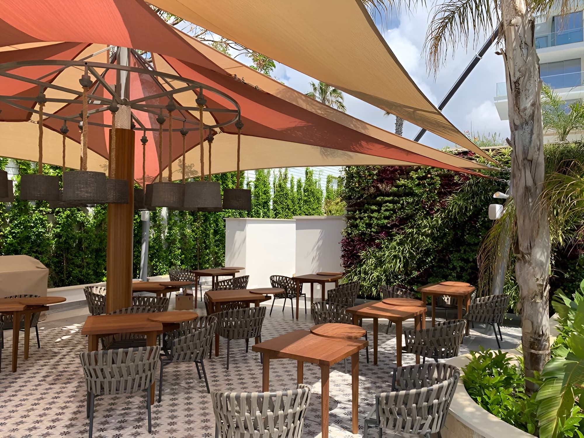 Amavi Hotel image 12