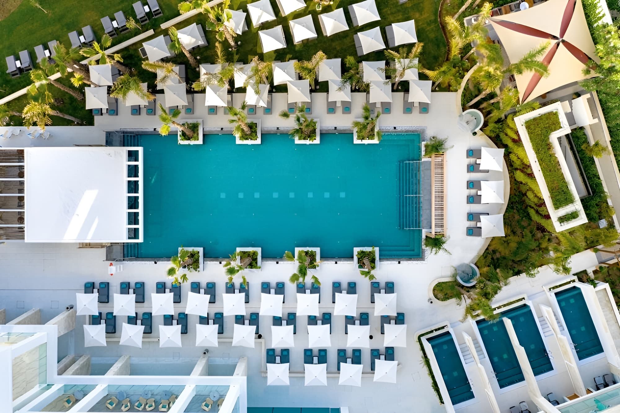 Amavi Hotel image 2